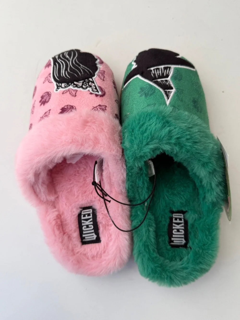 WICKED New $20 Girls XL Pink Green Slip On Fuzzy Faux Fur Slippers GSBox